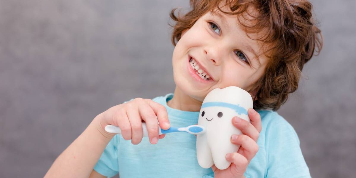 Dentizione bambini e piccoli disturbi: ecco come affrontarli (anche) a casa  - Sorridi Magazine - Il Dentista Risponde